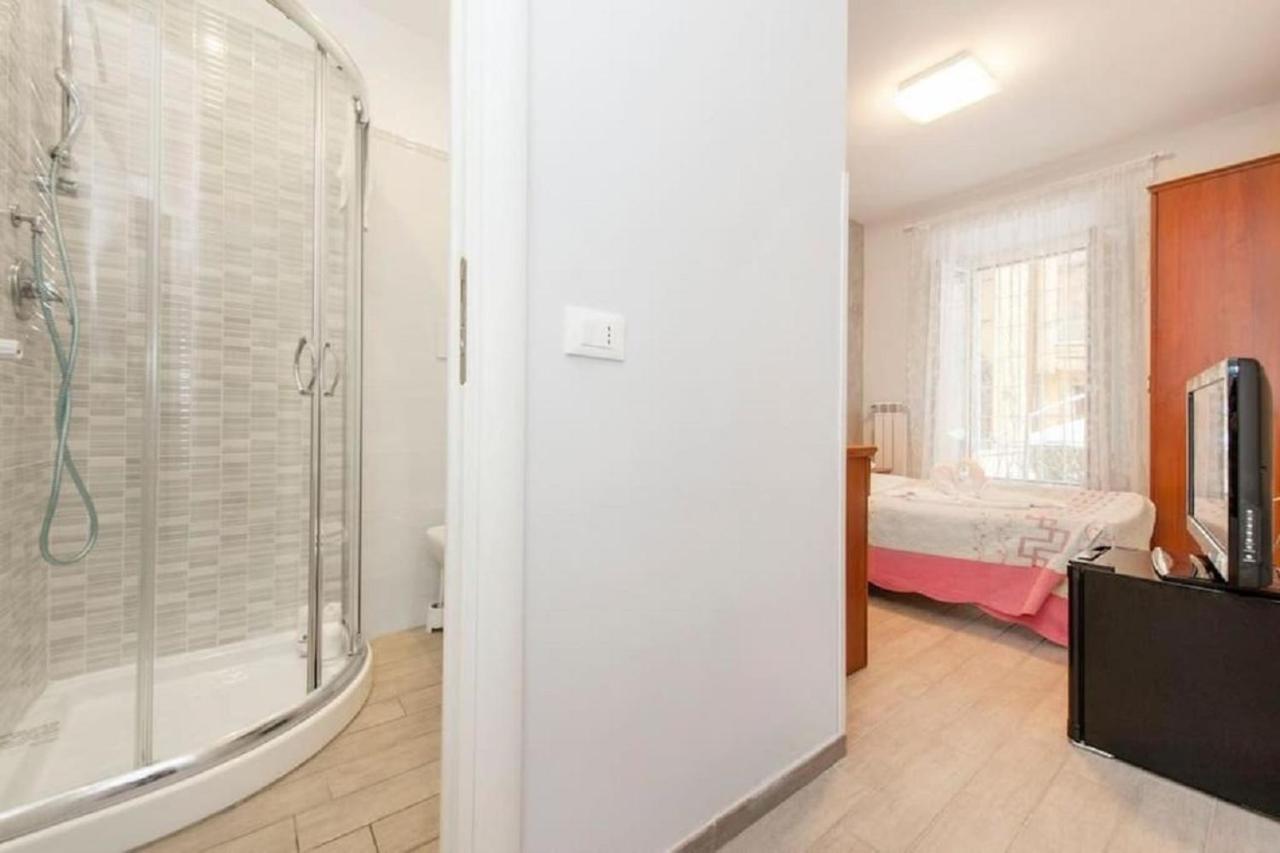 Parri Silton Hotell Rom Exteriör bild